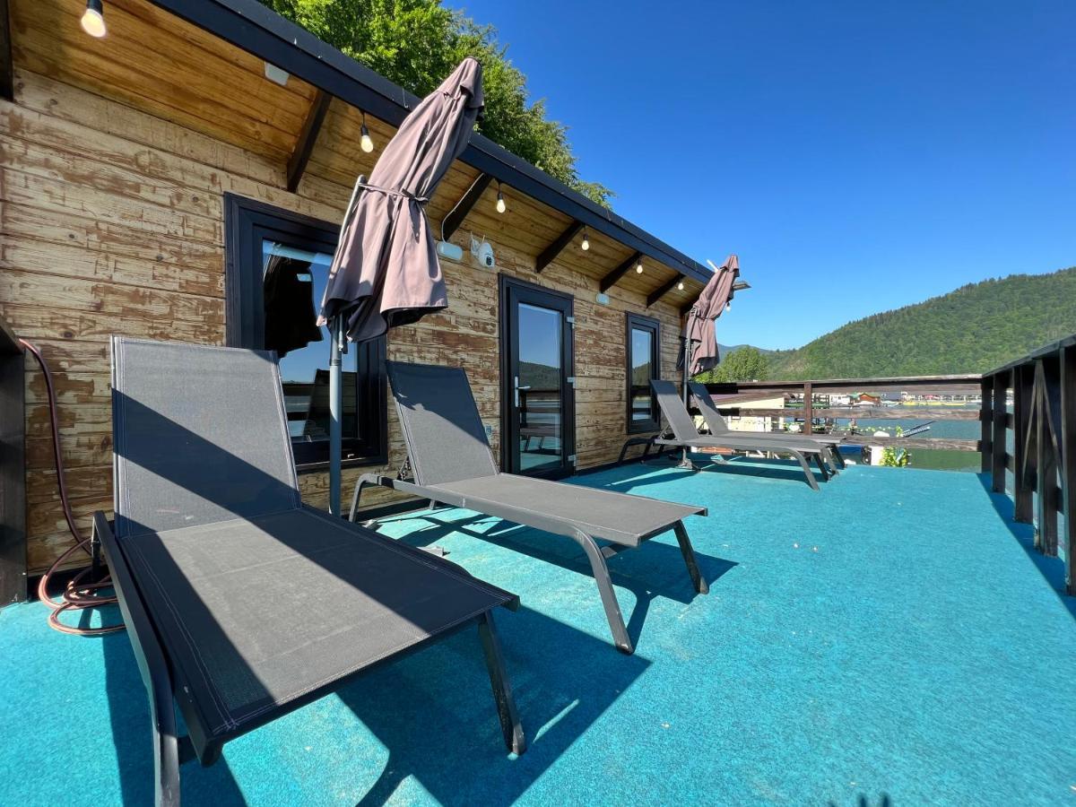 Holiday Bicaz Bungalows On The Lake Dış mekan fotoğraf