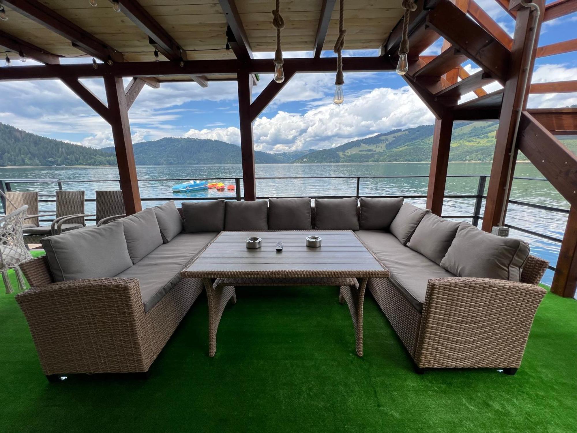 Holiday Bicaz Bungalows On The Lake Dış mekan fotoğraf