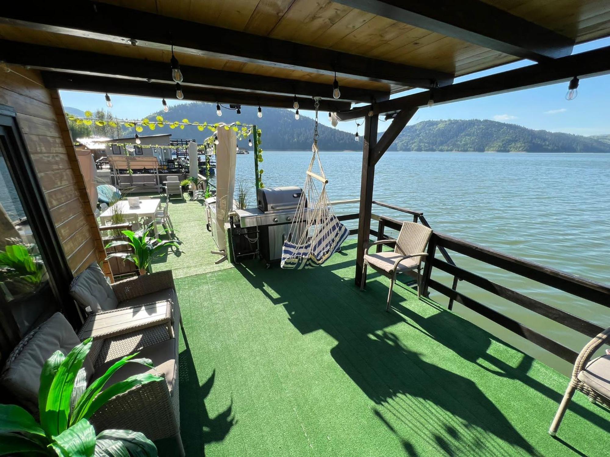 Holiday Bicaz Bungalows On The Lake Dış mekan fotoğraf
